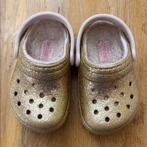 CROCS Kids Shiny Gold Slippers